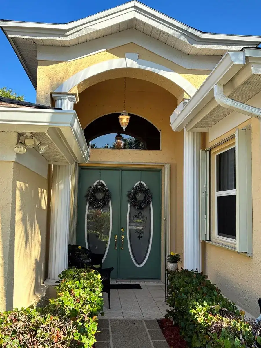 646 Venetto Court, Port St. Lucie FL 34986 photo 2