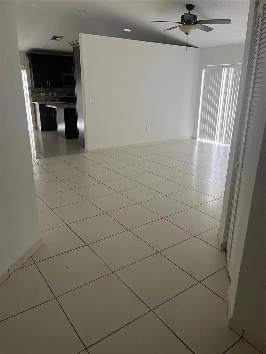 13412 NW 5th Place, Plantation FL 33325 photo 5