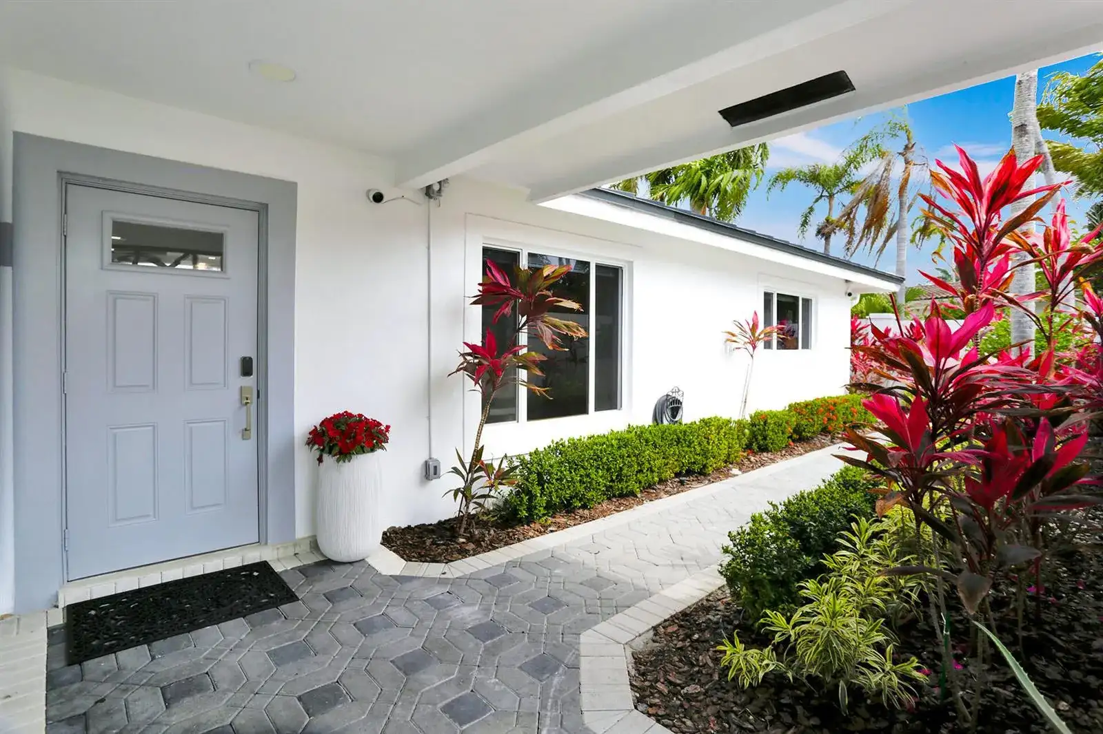 201 SE 11th Street, Pompano Beach FL 33060 photo 5