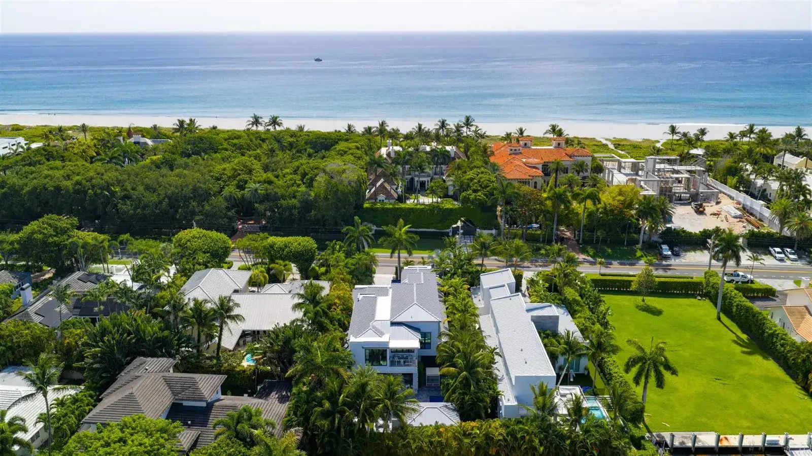 1040 S Ocean Boulevard, Delray Beach FL 33483 photo 2