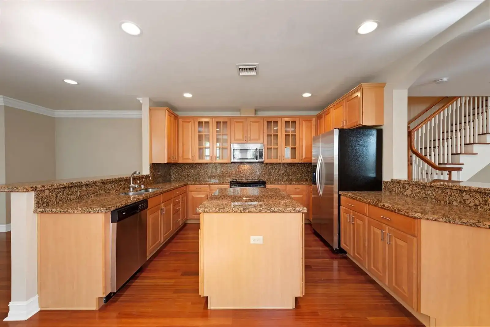 804 NE 16th Avenue, Fort Lauderdale FL 33304 photo 4