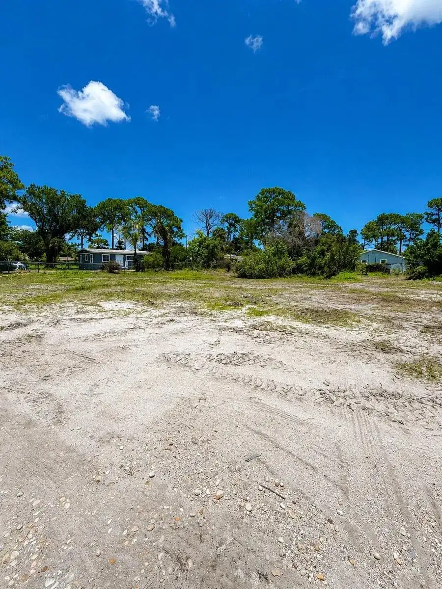444 53rd Drive N, FL 33415 photo 2