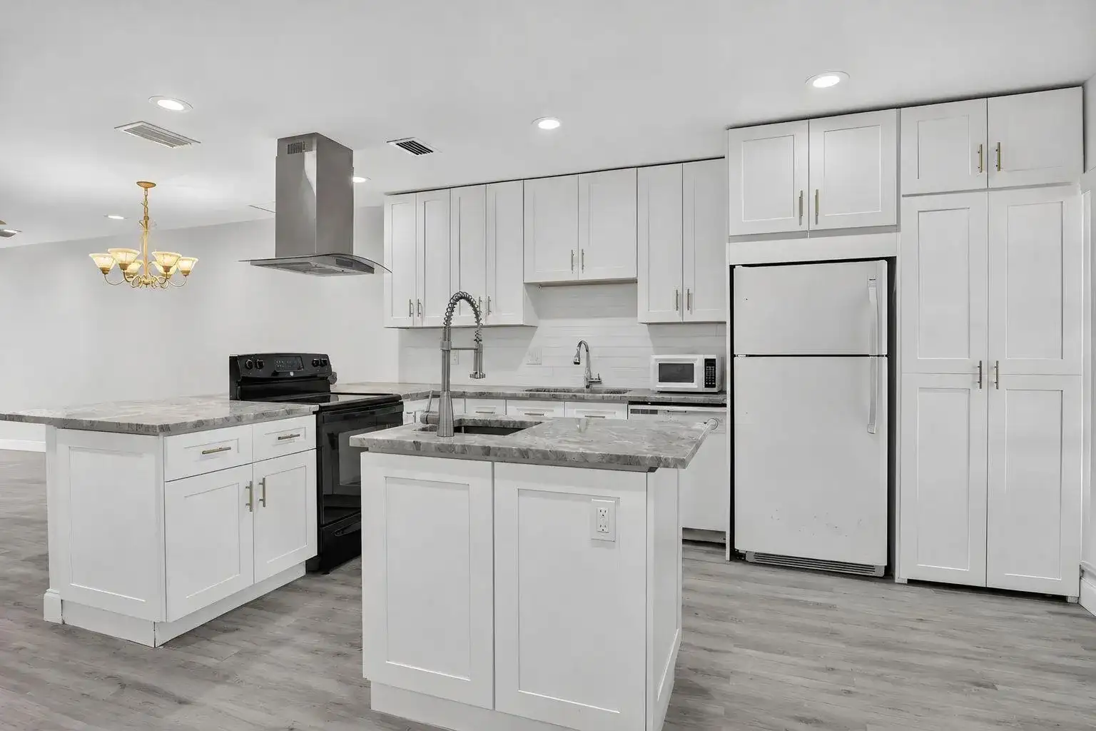 20846 Vinesta Circle, Boca Raton FL 33433 photo 3