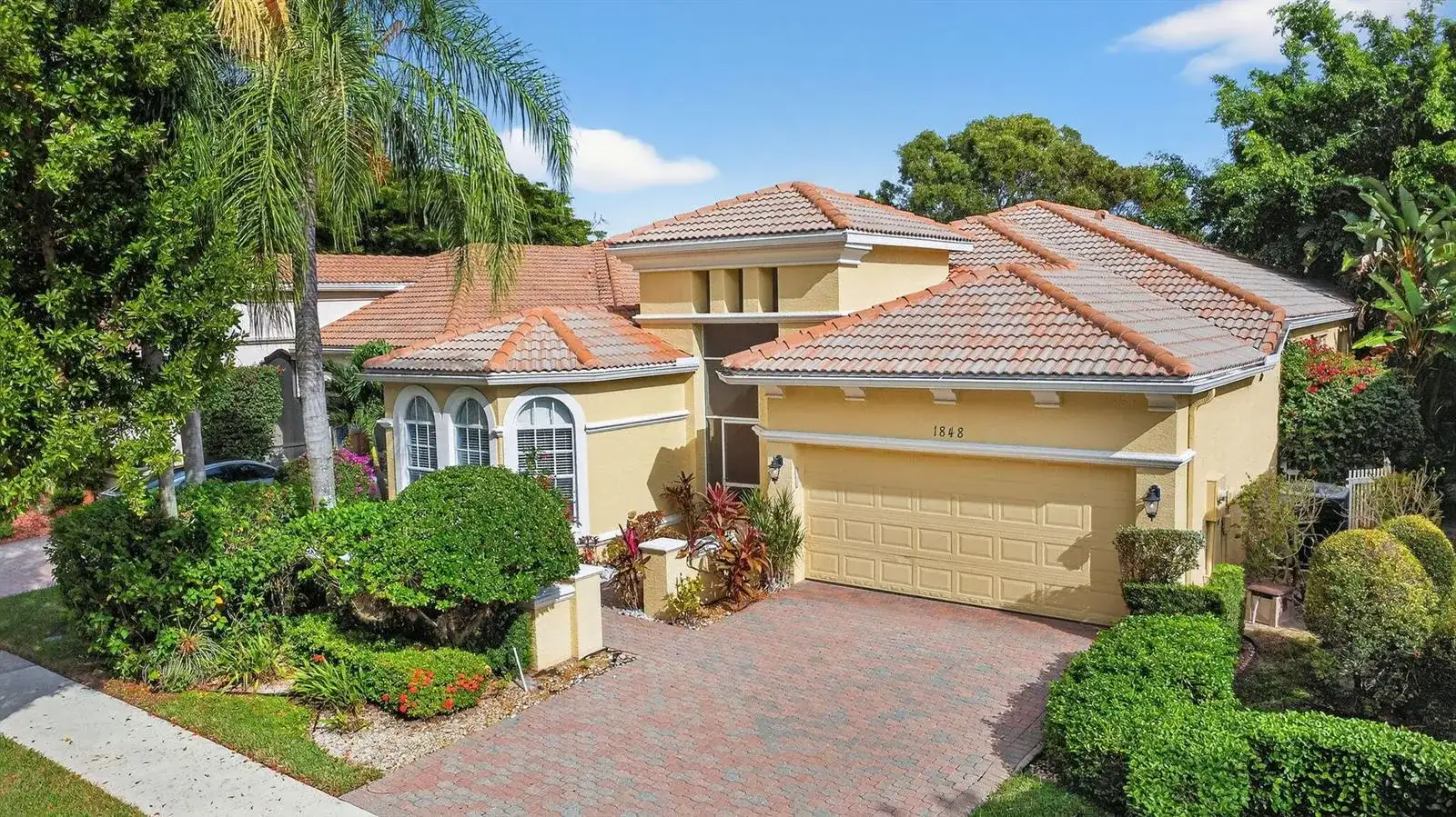 1848 Via Castello, Wellington FL 33411 photo 2