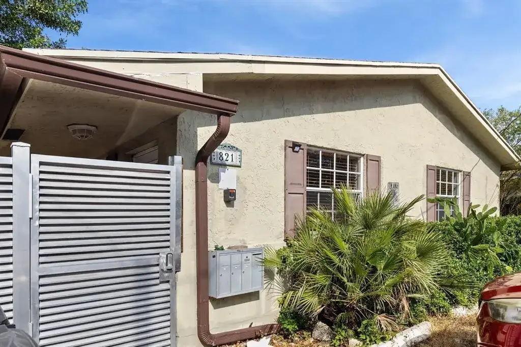 821 SW 4th Street # 1, Fort Lauderdale FL 33315 photo 2