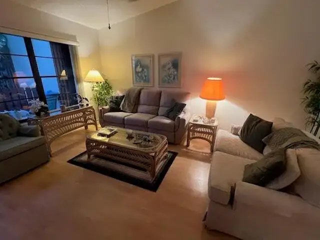 8083 SE Villa Circle, Hobe Sound FL 33455 photo 2