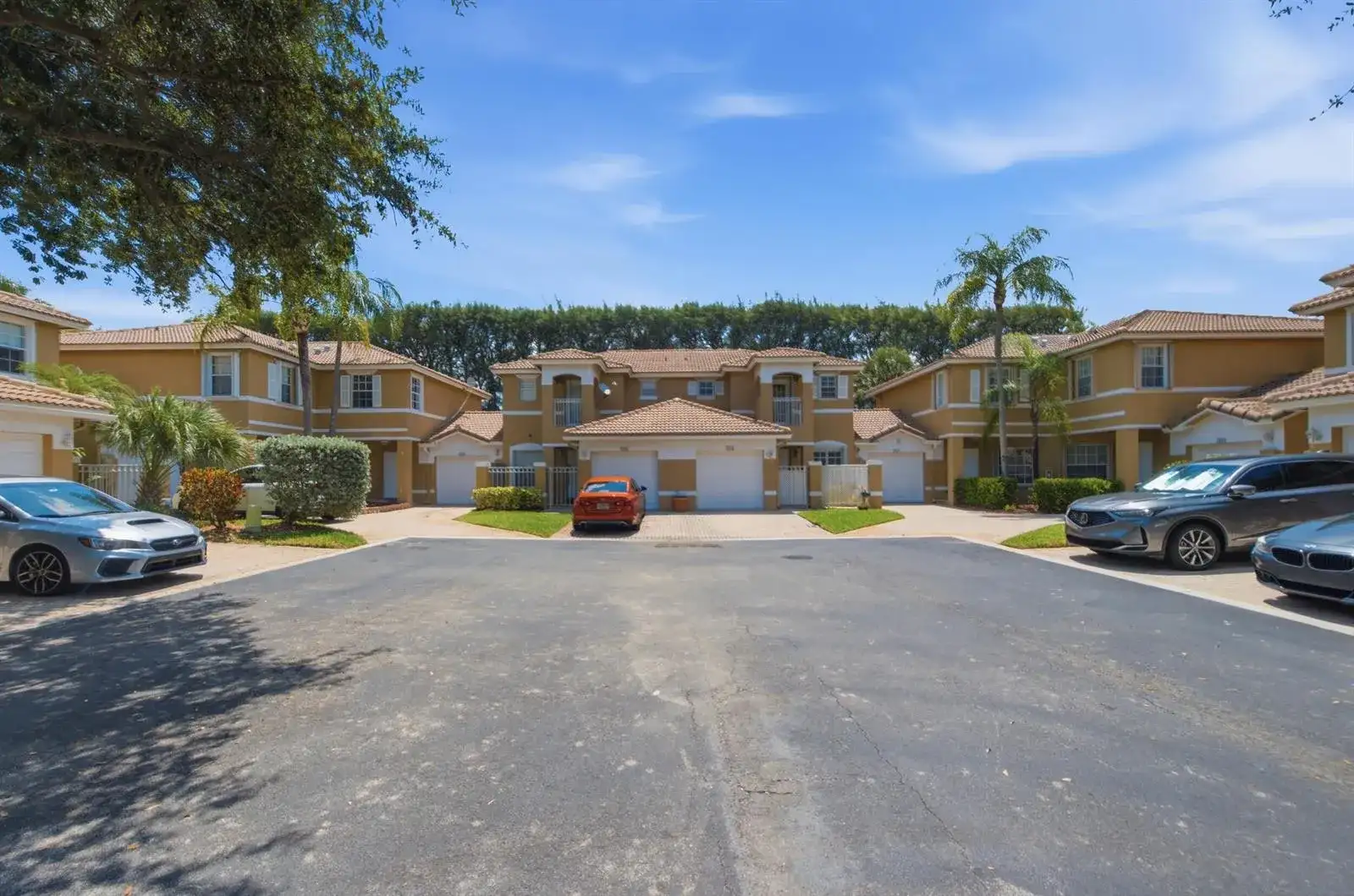 2824 NW 99th Terrace, Sunrise FL 33322 photo 3