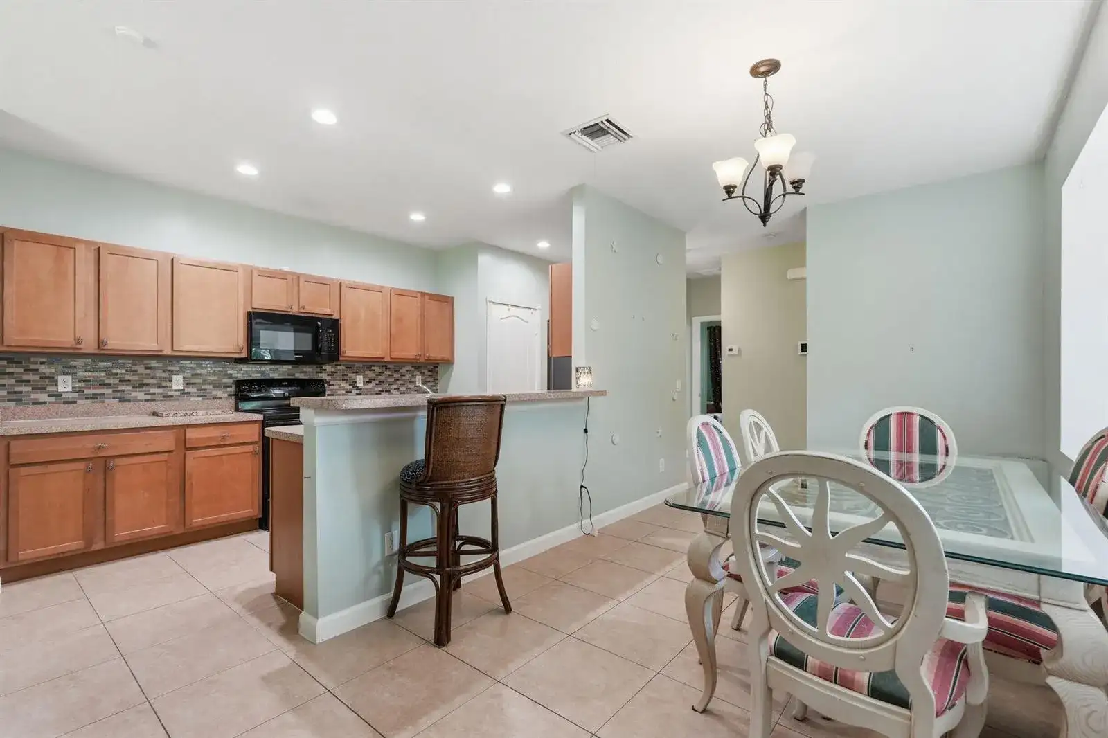 2551 Creekside Drive, Fort Pierce FL 34981 photo 4