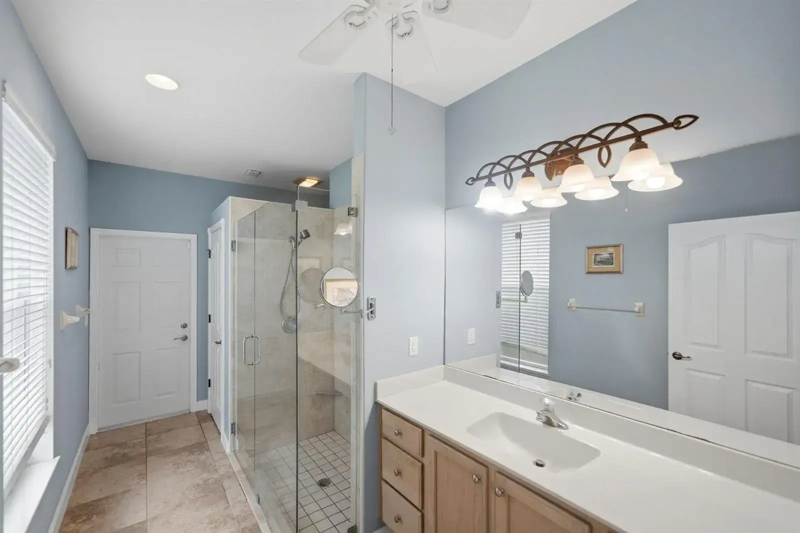 426 NE Vanda Terrado, Jensen Beach FL 34957 photo 4