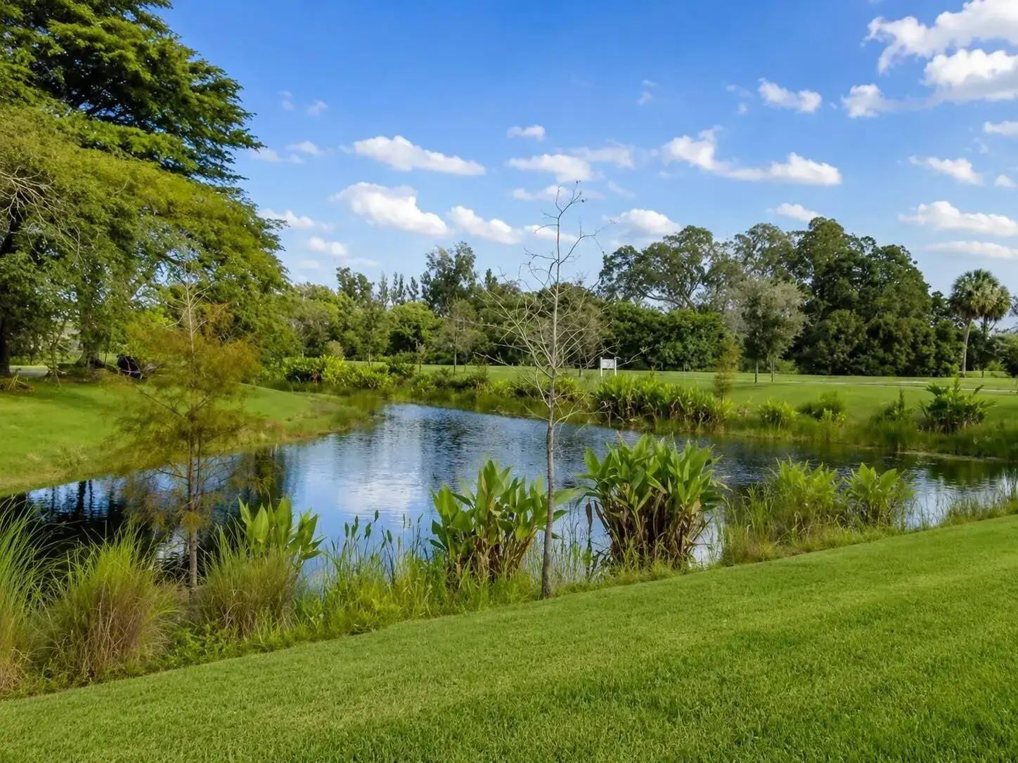 4822 NW 56th Court, Tamarac FL 33319 photo 4