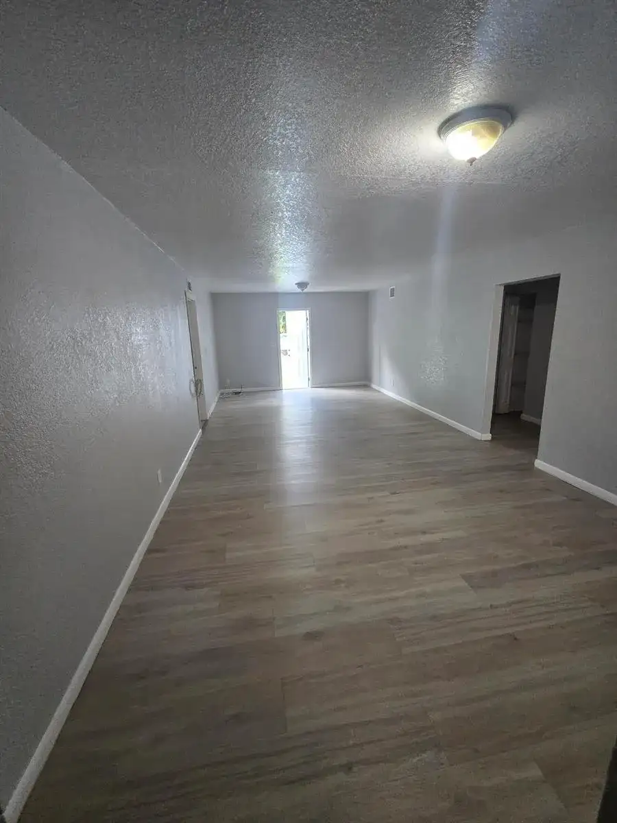 1220 Kent Street, West Palm Beach FL 33415 photo 4