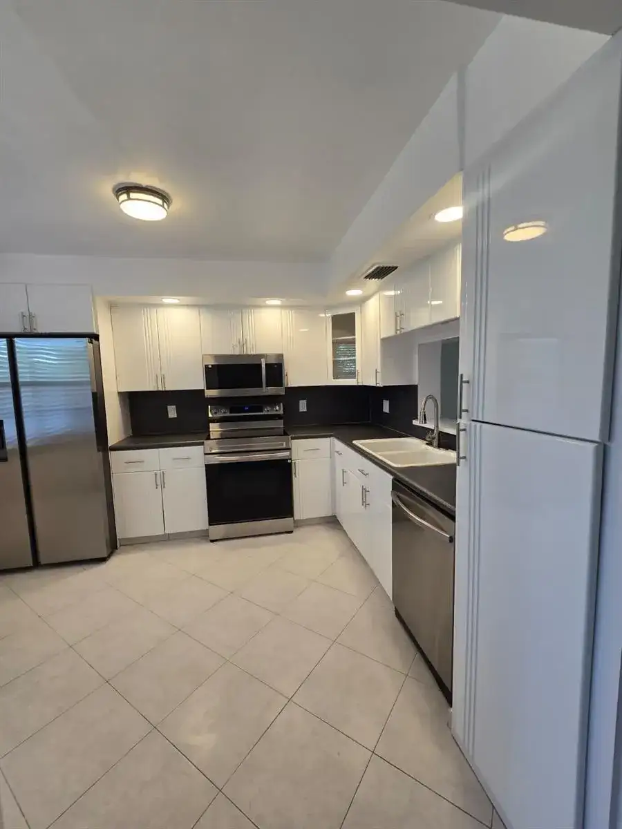 3301 Aruba Way # K2, Coconut Creek FL 33066 photo 3