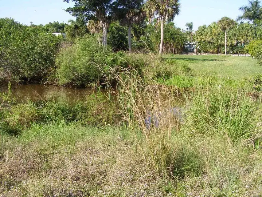 506 NE Oleander Avenue, Port St. Lucie FL 34952 photo 4