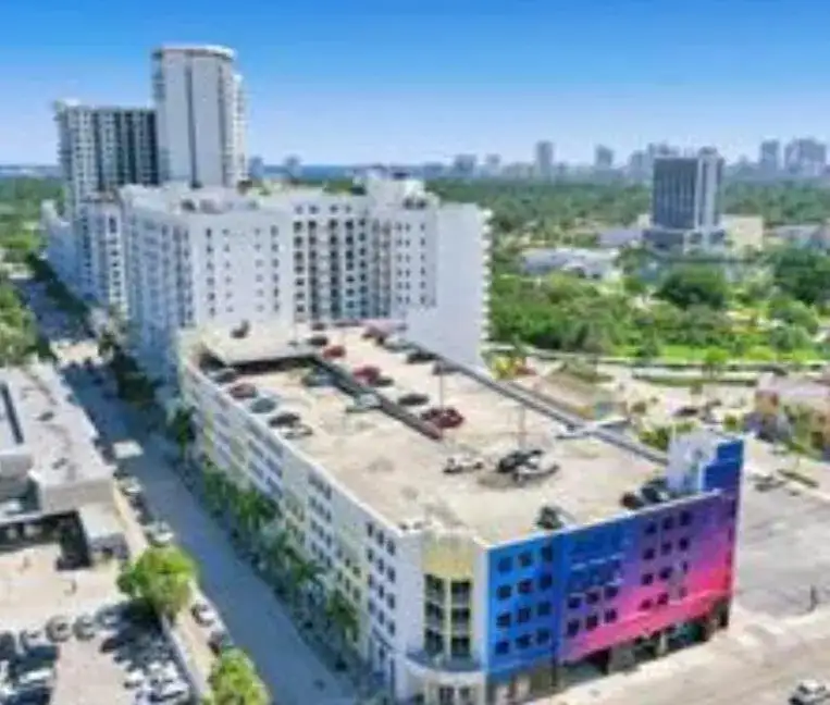 1830 Radius Drive # 526, Hollywood FL 33020 photo 4