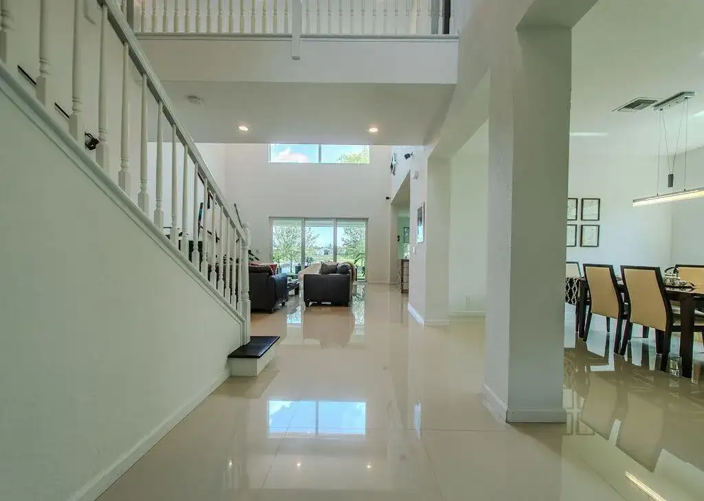 163 Bella Vista Way, Royal Palm Beach FL 33411 photo 3