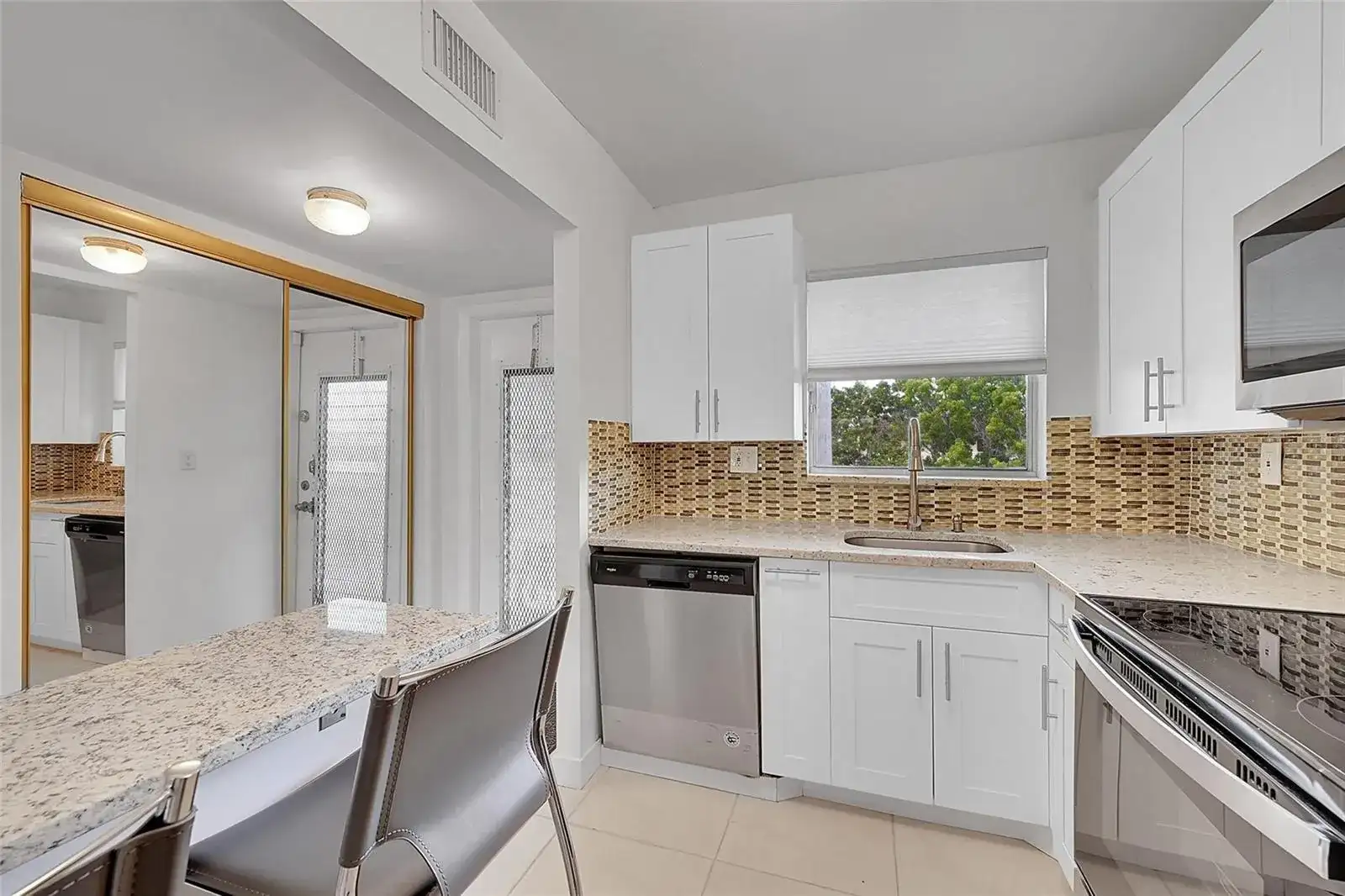 2780 N Pine Island Road # 312, Sunrise FL 33322 photo 2