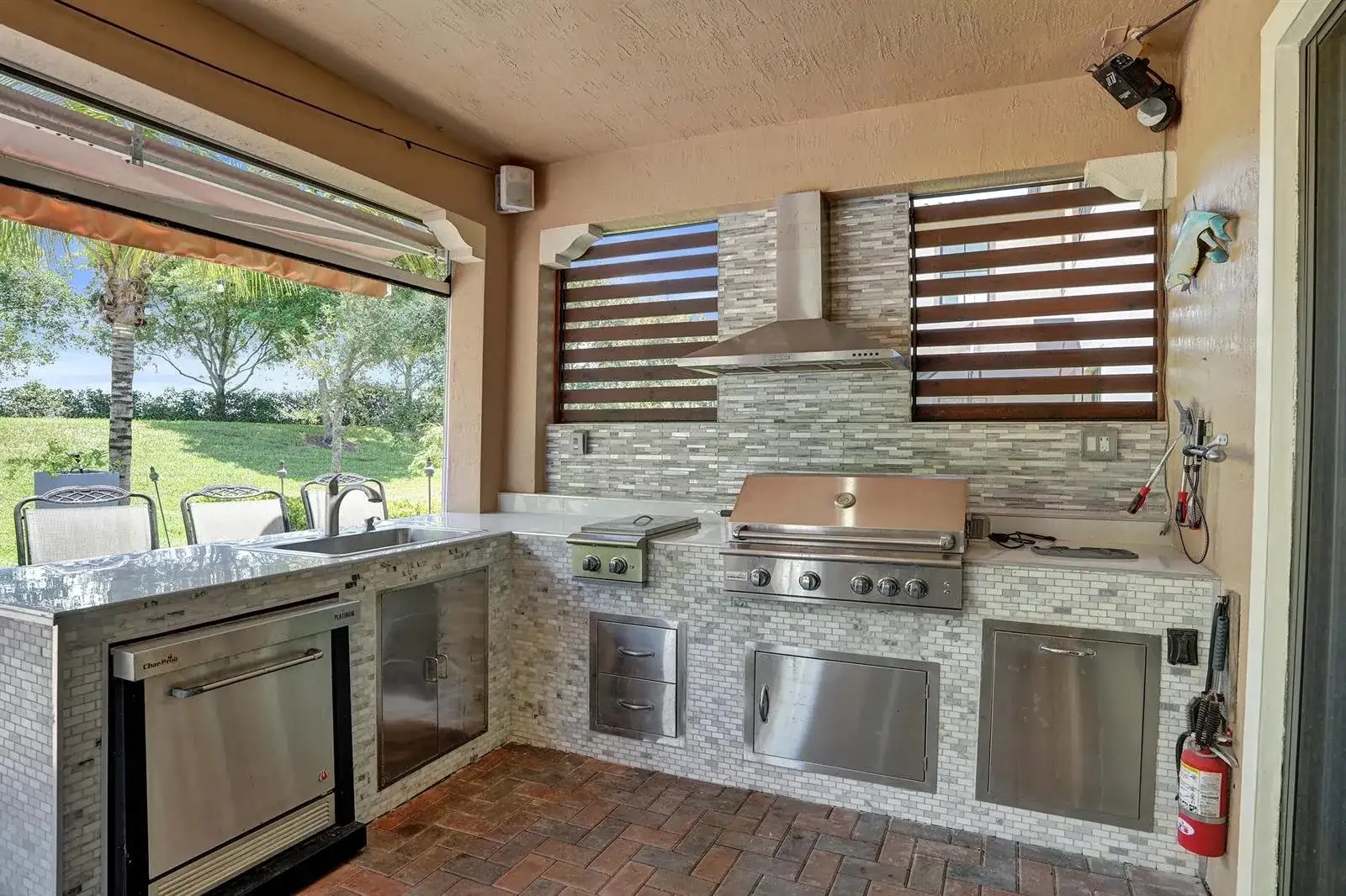 11405 Solstice Circle, Parkland FL 33076 photo 3
