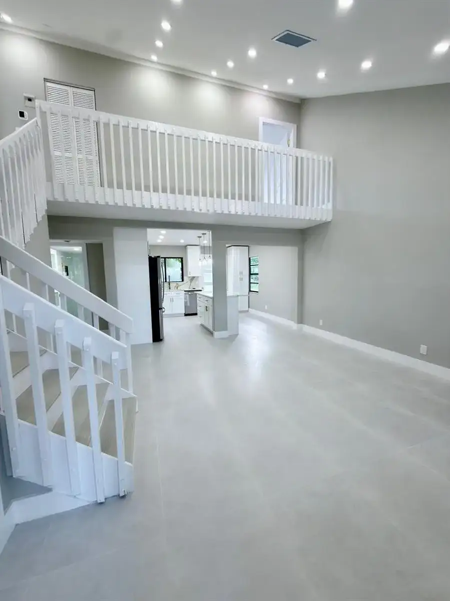 46 Tara Lakes Drive E, Boynton Beach FL 33436 photo 3