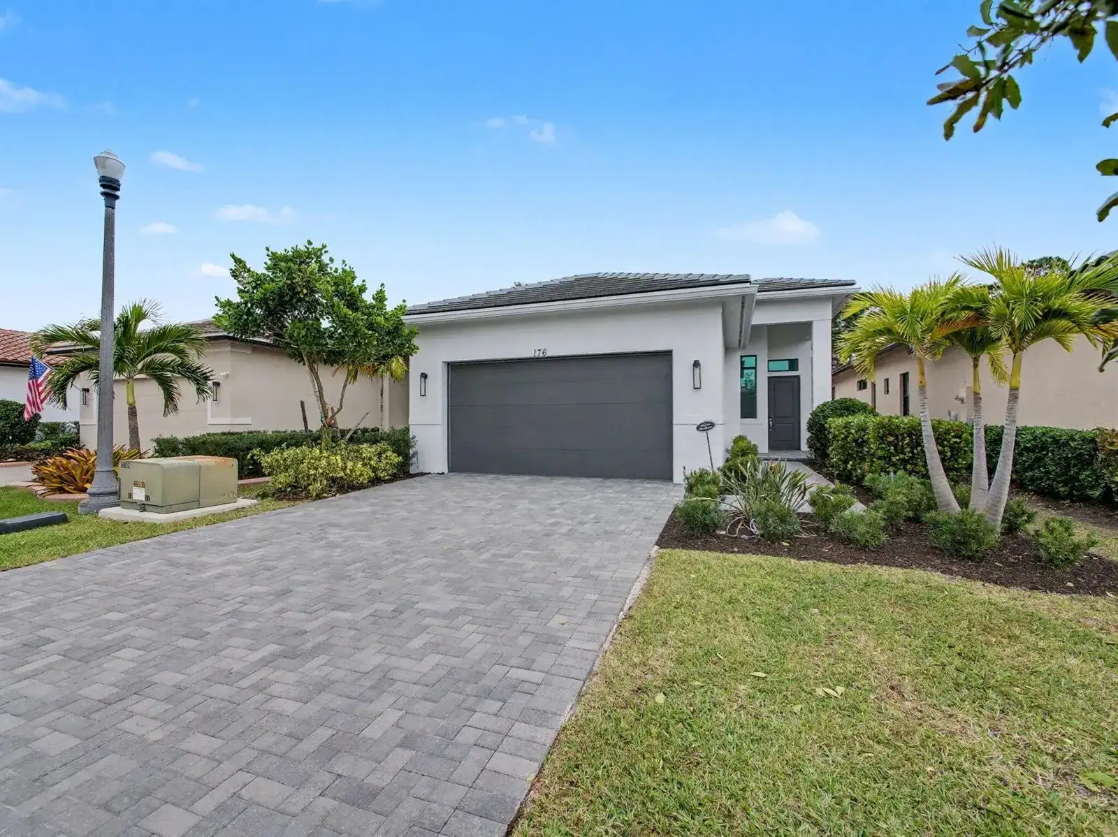 176 SE Via Sangro, Port St. Lucie FL 34952 photo 5