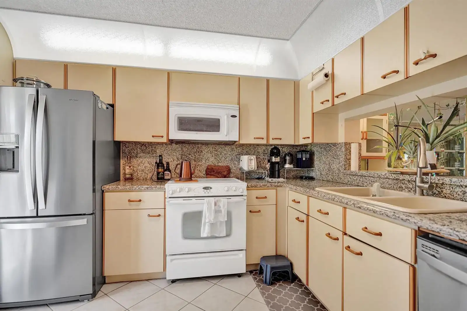 5201 W Club Circle # 103, Boca Raton FL 33431 photo 2