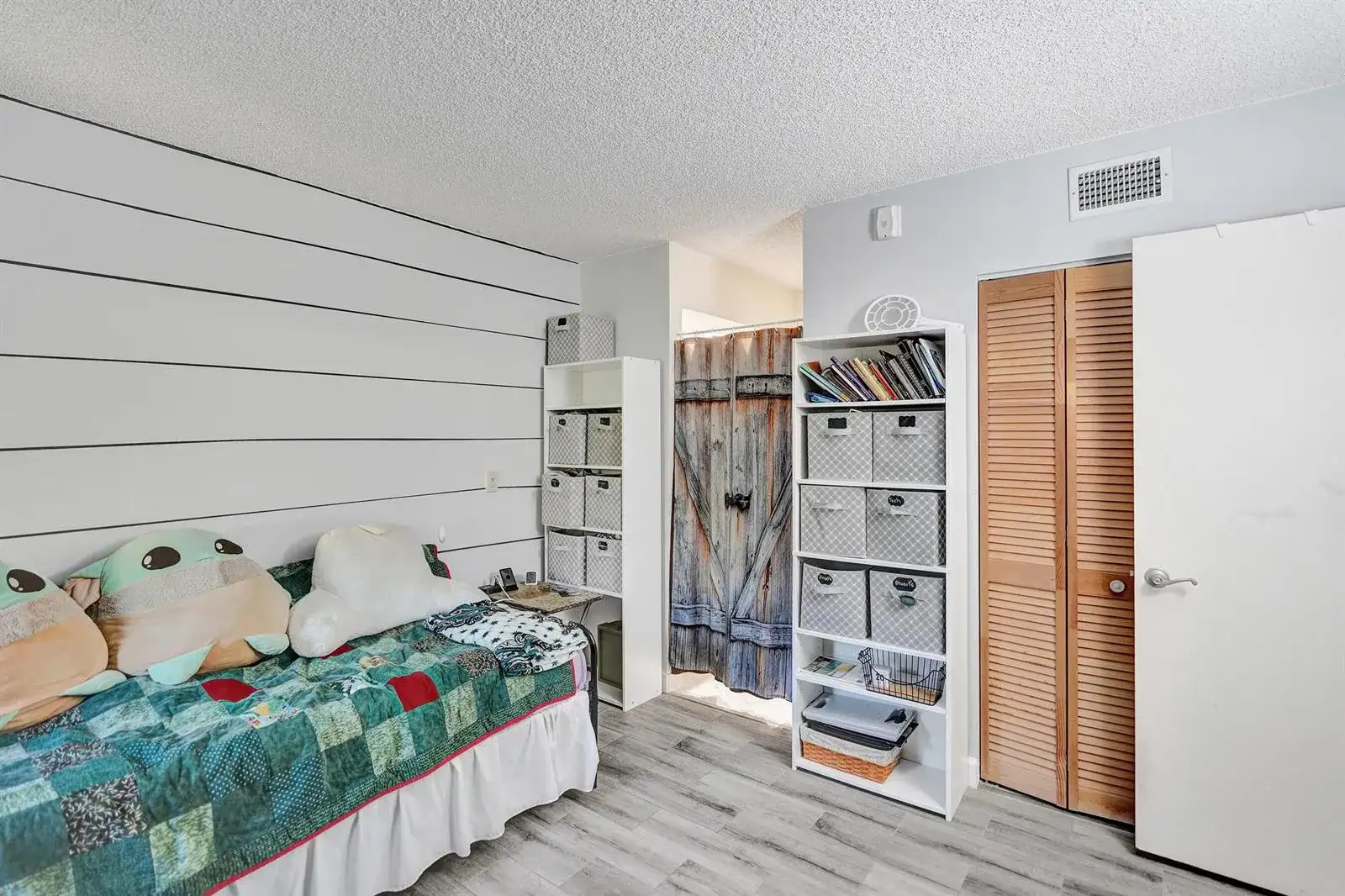 5201 W Club Circle # 103, Boca Raton FL 33431 photo 3