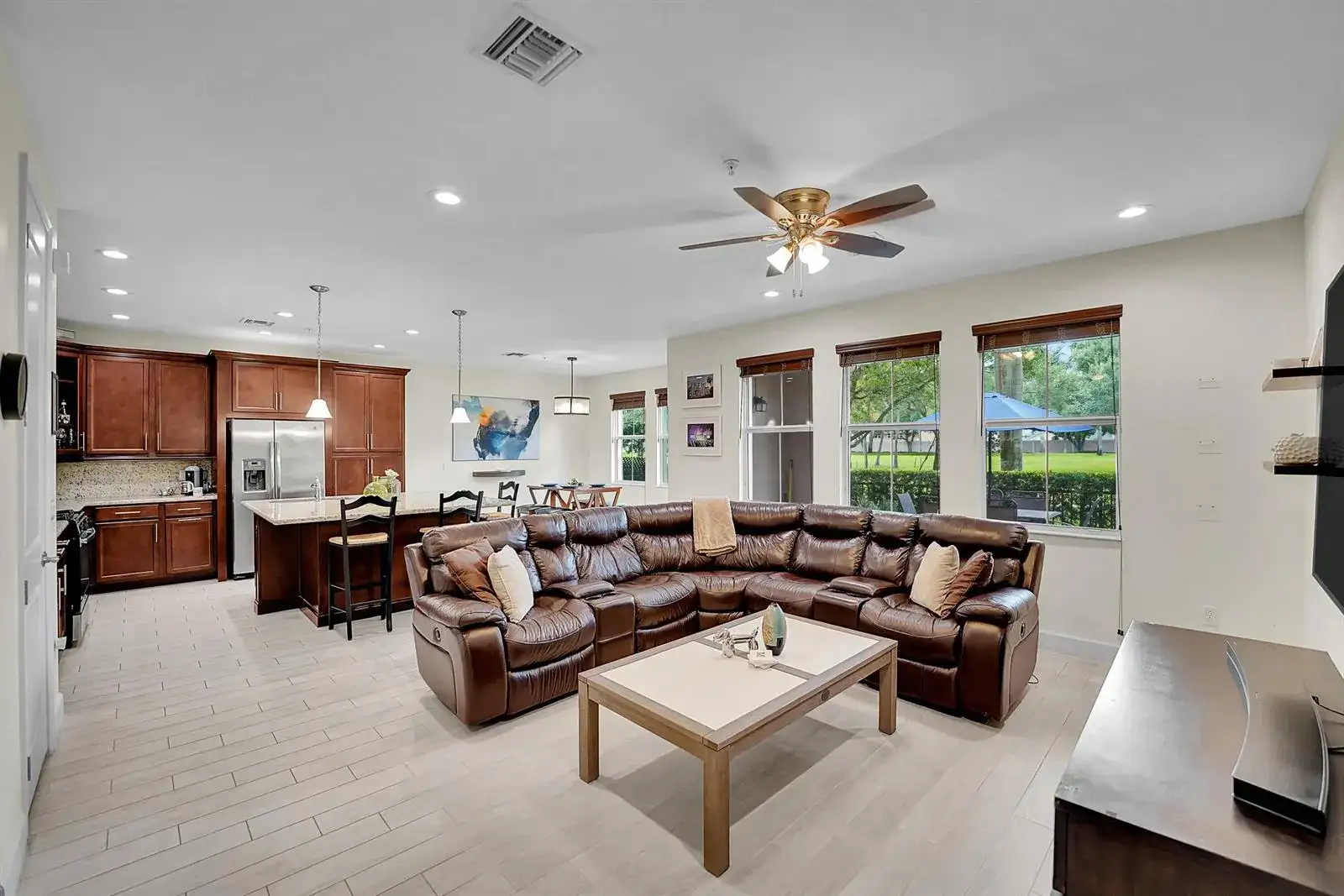 3162 NW 124th Way, Sunrise FL 33323 photo 3