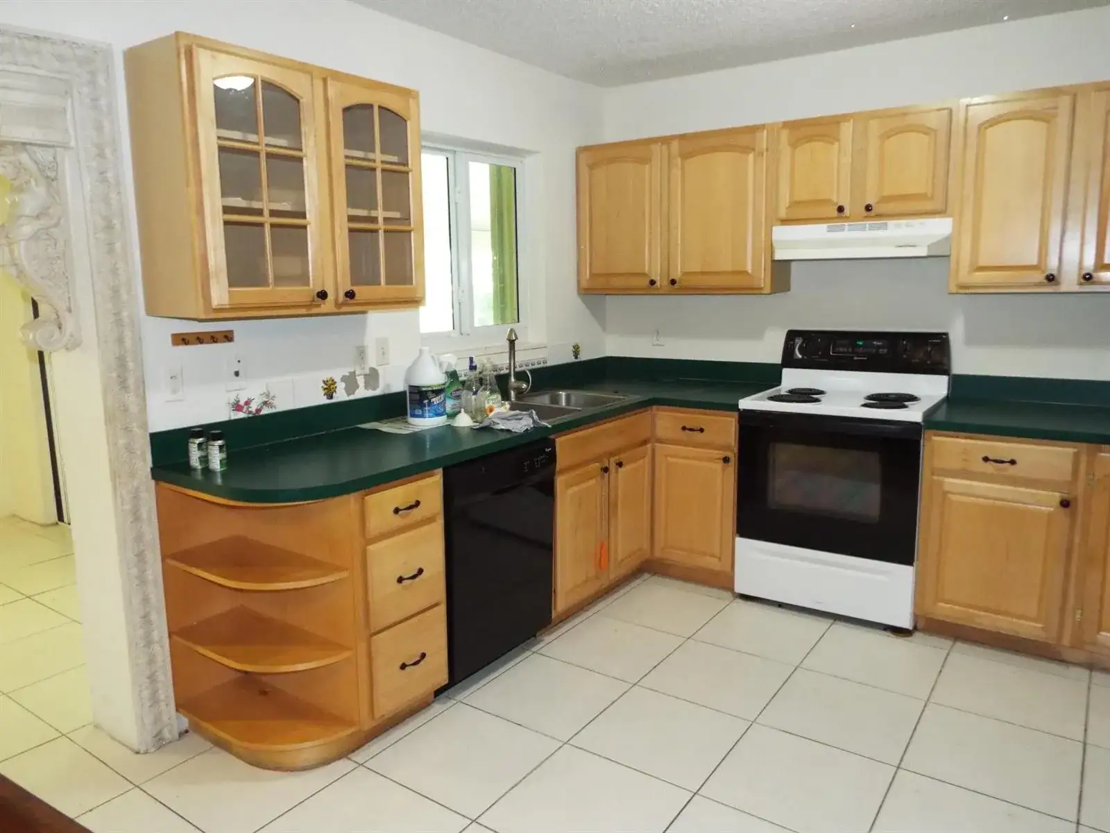 490 SE 3rd Avenue, Pompano Beach FL 33060 photo 3