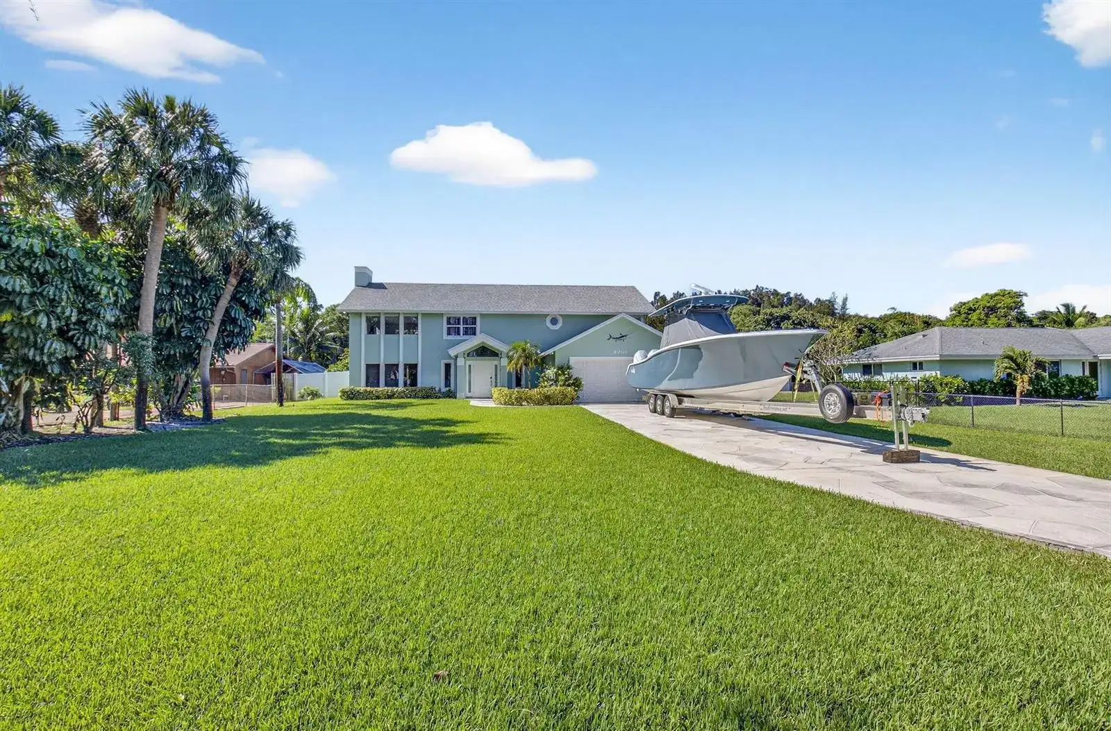 6701 Hillside Lane, Lake Worth FL 33462 photo 2
