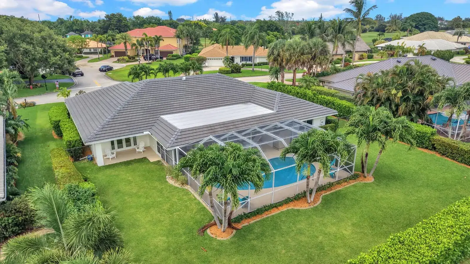341 Glenbrook Drive, Atlantis FL 33462 photo 3