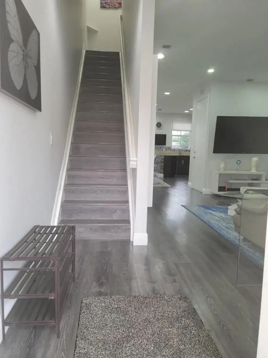 6960 Long Pine Circle, Coconut Creek FL 33073 photo 3