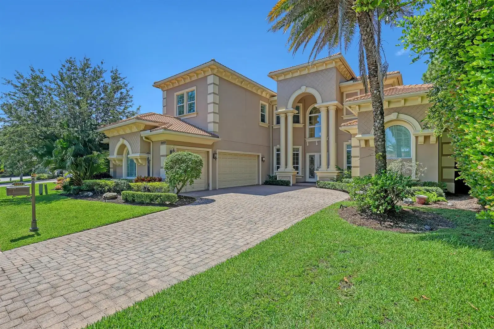 6464 Bellamalfi Street, Boca Raton FL 33496 photo 2