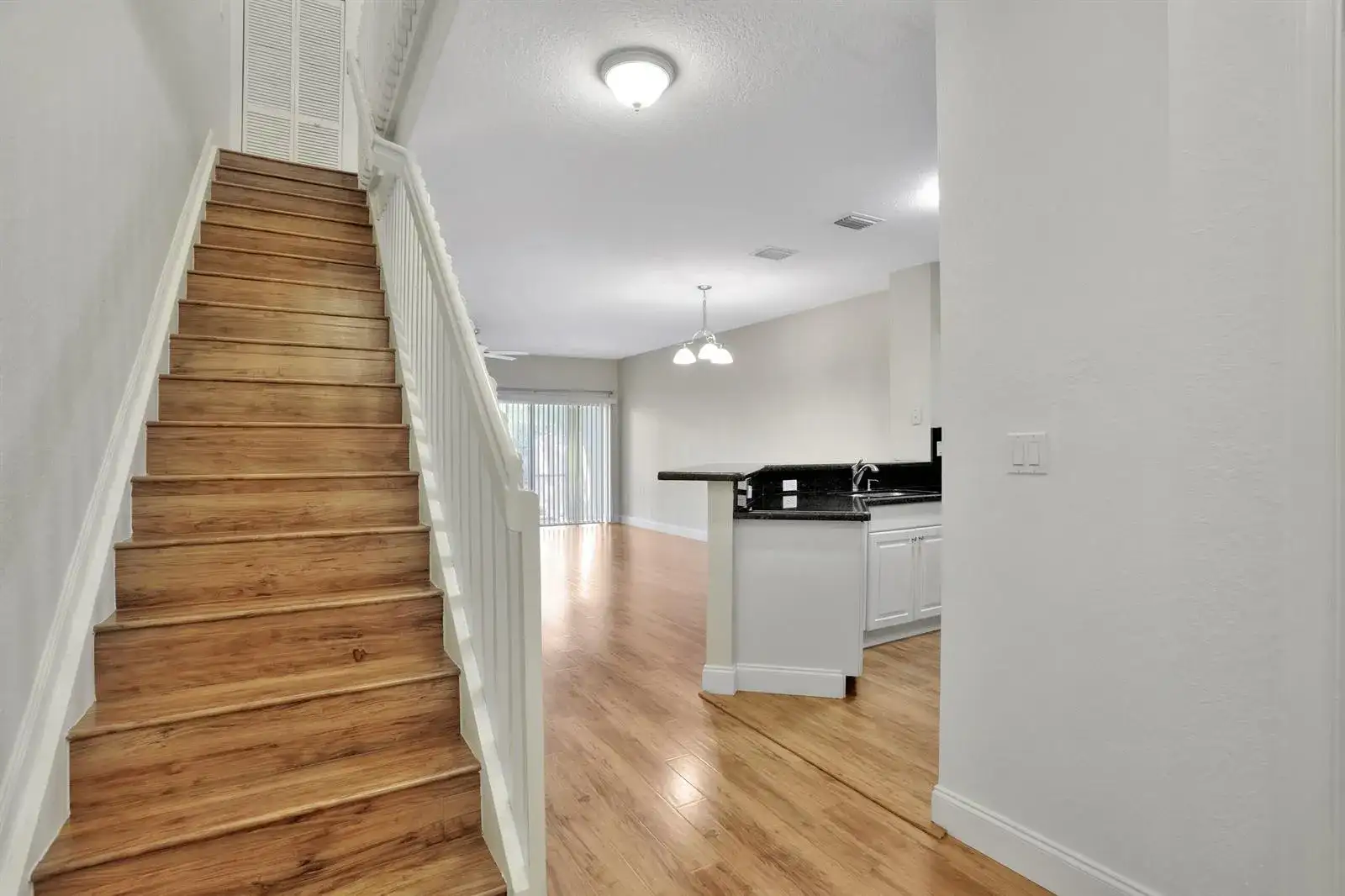 6527 Catalina Lane, Tamarac FL 33321 photo 5