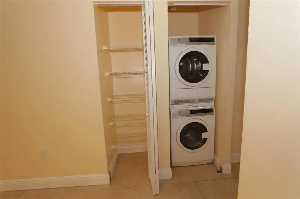 2987 NW 110th Avenue, Sunrise FL 33322 photo 5