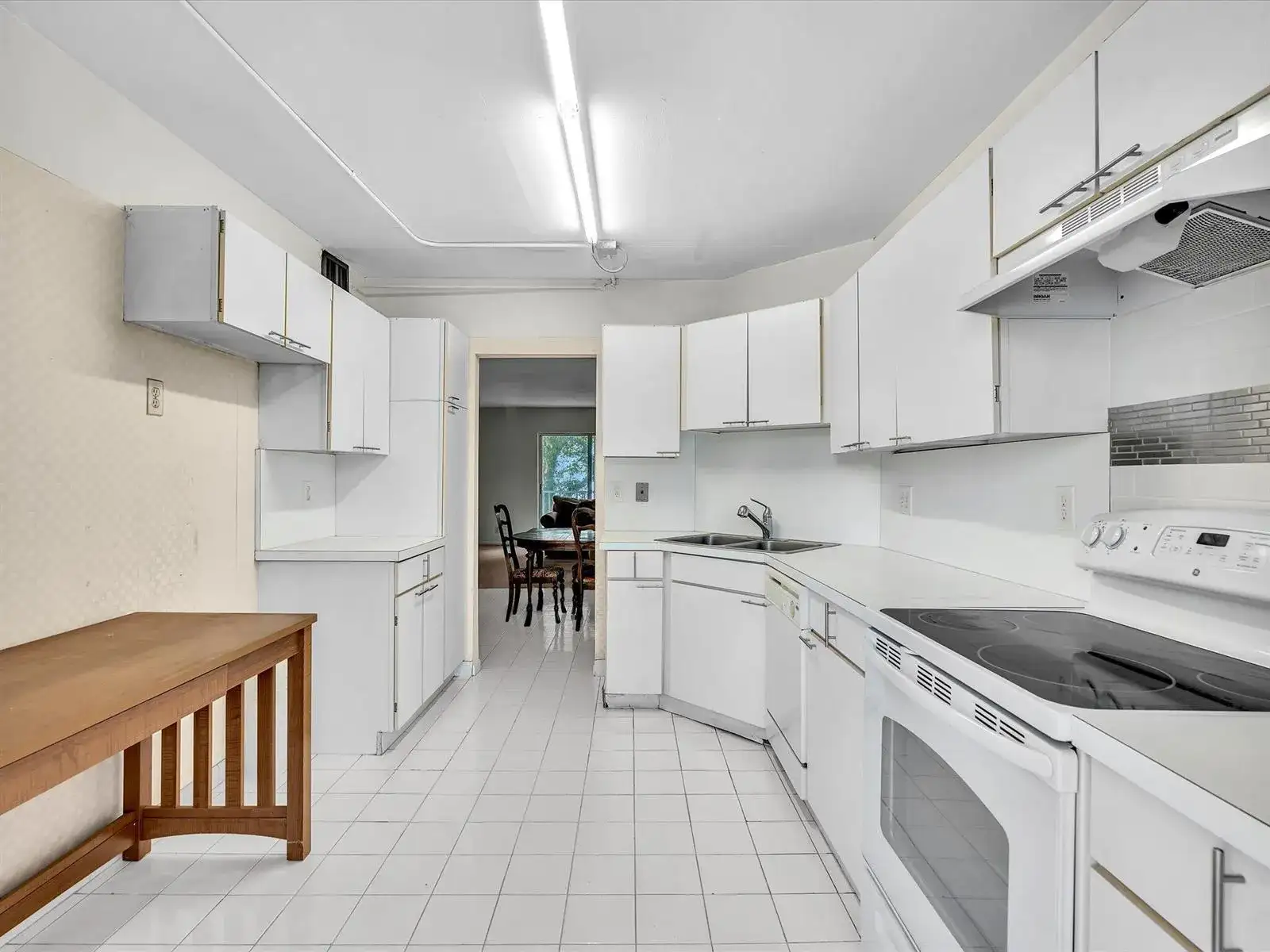 9101 W Sample Road # 204, Coral Springs FL 33065 photo 3