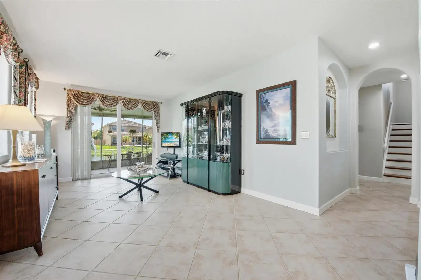 9807 NW 20th Street, Pembroke Pines FL 33024 photo 4