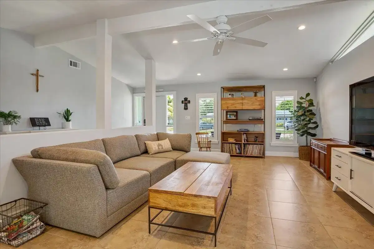 1110 SW 15th Street, Boca Raton FL 33486 photo 3