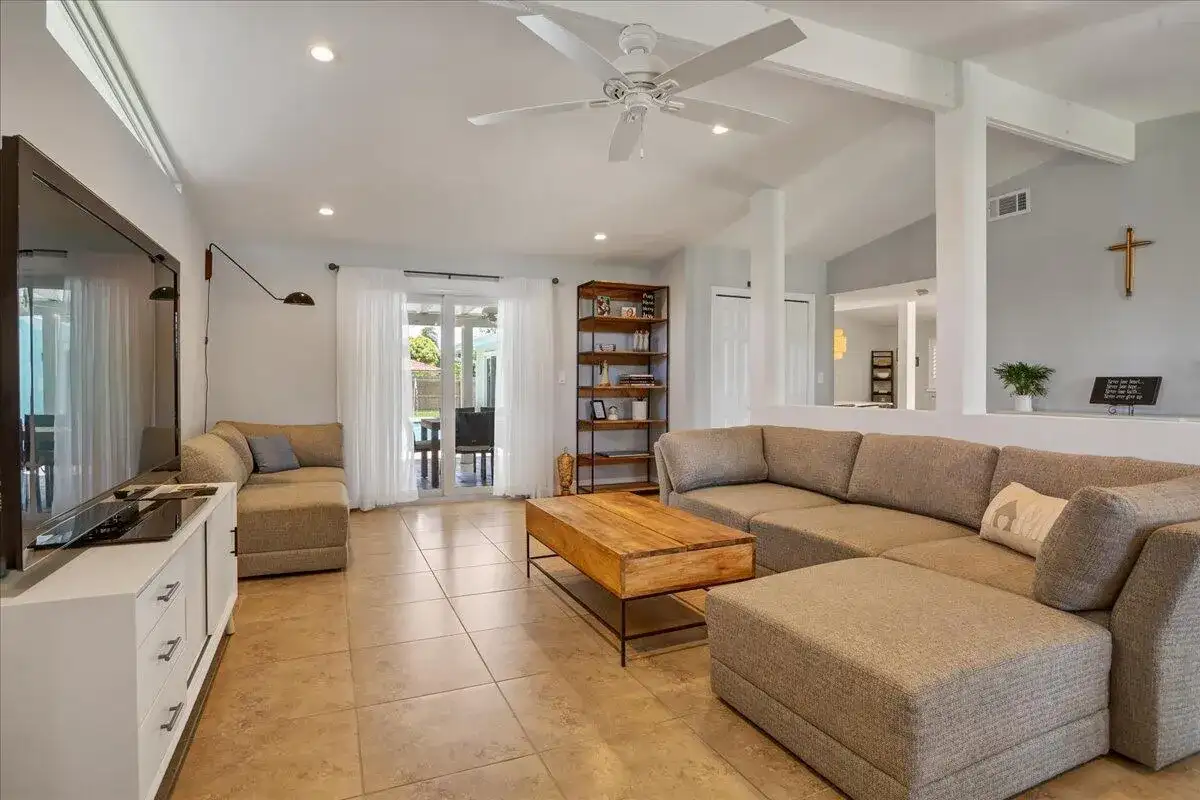 1110 SW 15th Street, Boca Raton FL 33486 photo 5