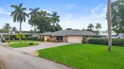 2409 SW 27th Avenue, Fort Lauderdale FL 33312 photo 3