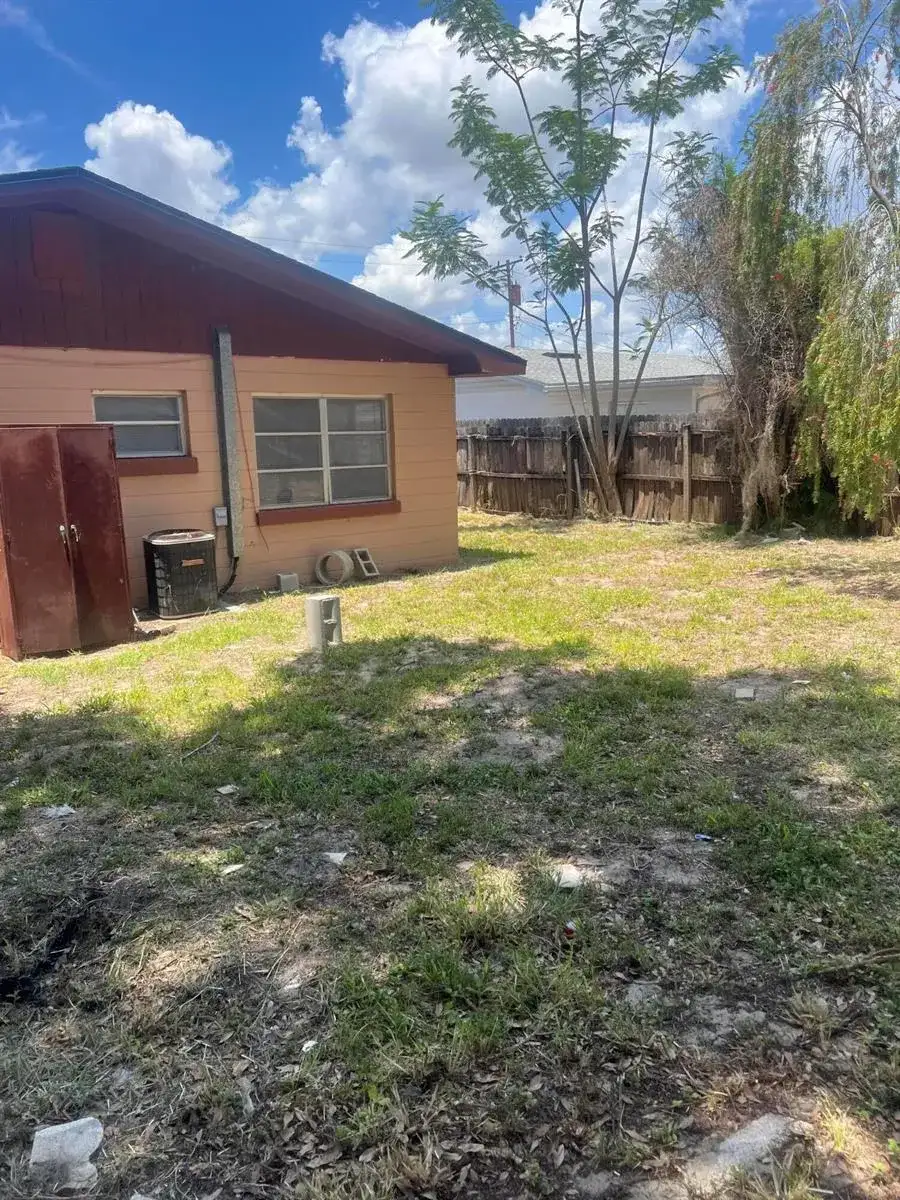 1858 4th Street SE, Winter Haven FL 33880 photo 3