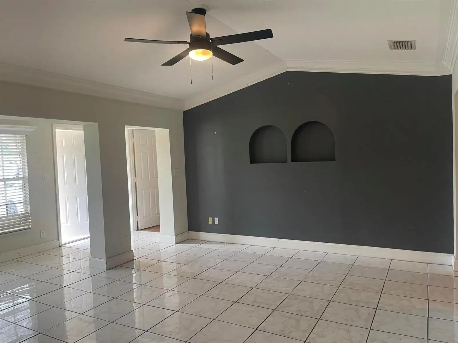 341 NW 52nd, Oakland Park FL 33309 photo 4