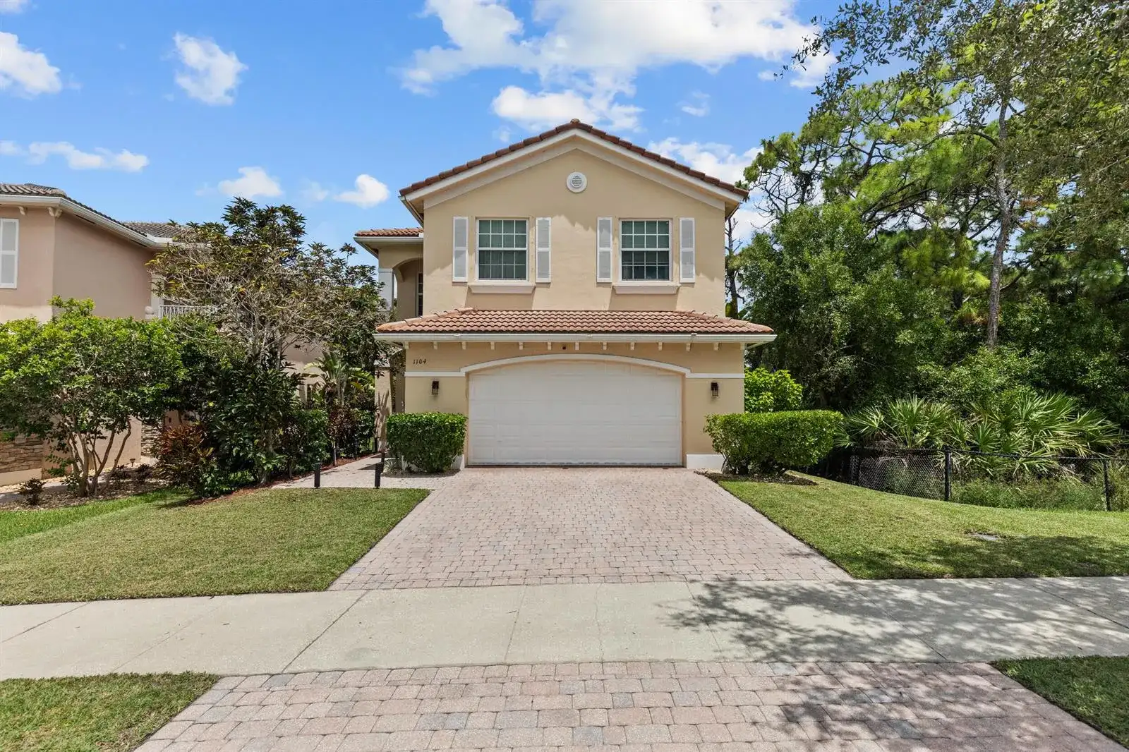 1104 NW Leonardo Circle, FL 34986 photo 3