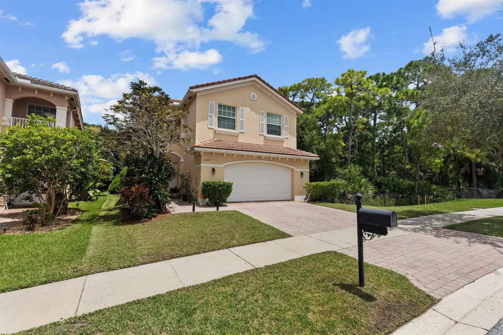 1104 NW Leonardo Circle, FL 34986 photo 4