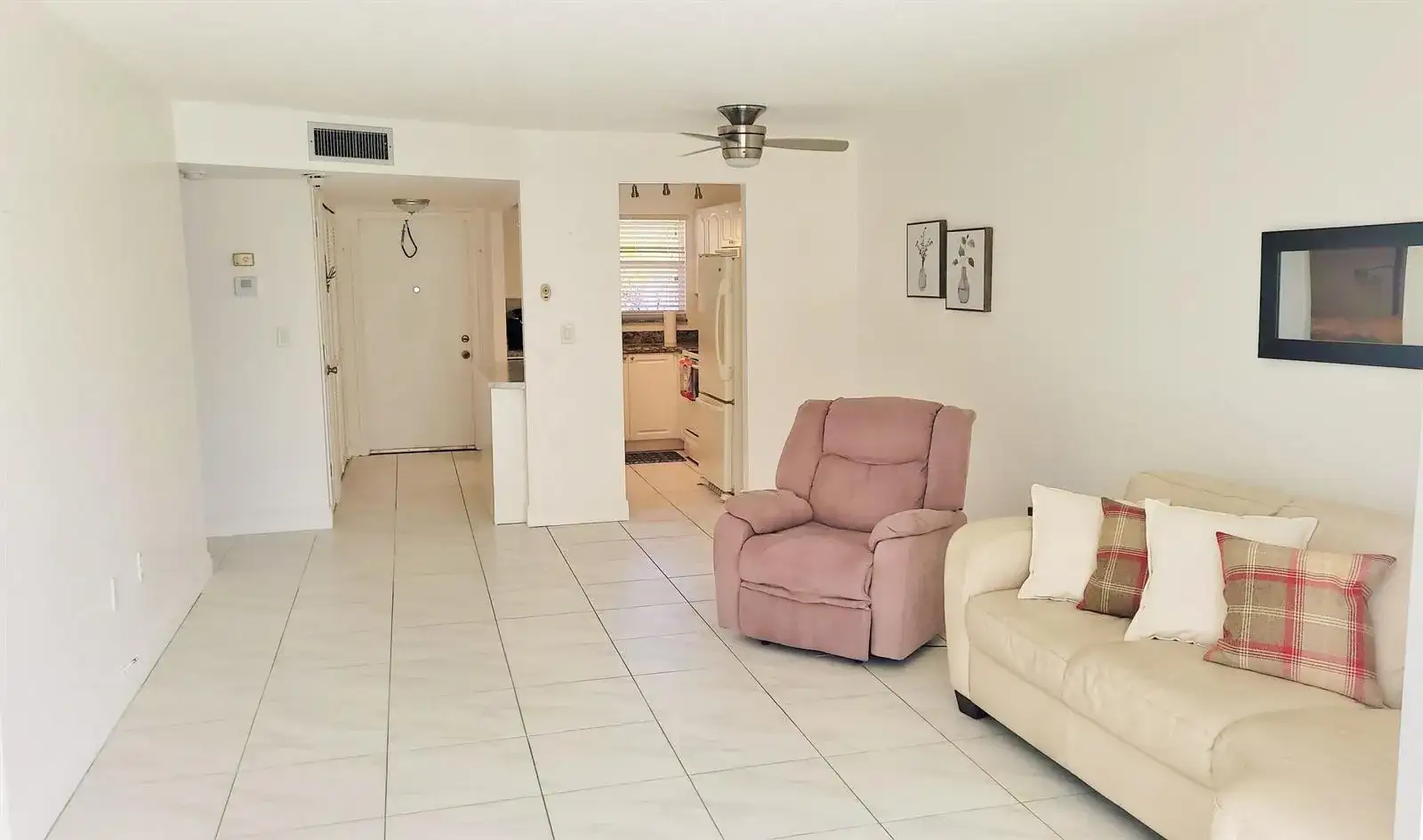 2801 N Pine Island Road # 204, Sunrise FL 33322 photo 3