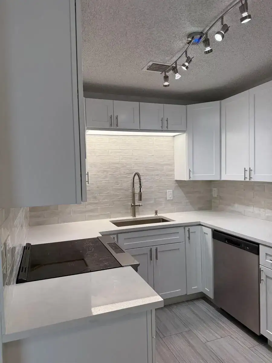 2630 W 28th Street, Riviera Beach FL 33404 photo 3