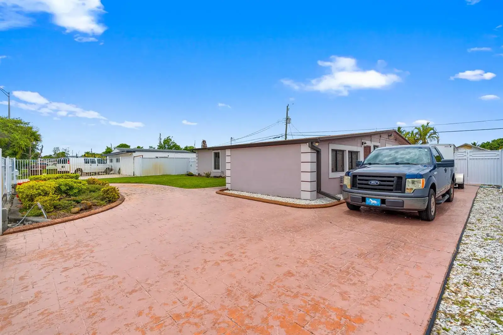 6160 W 14th Avenue, Hialeah FL 33012 photo 5