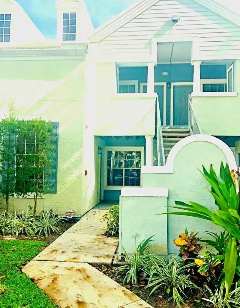 1020 Crystal Way # C, Delray Beach FL 33444 photo 2