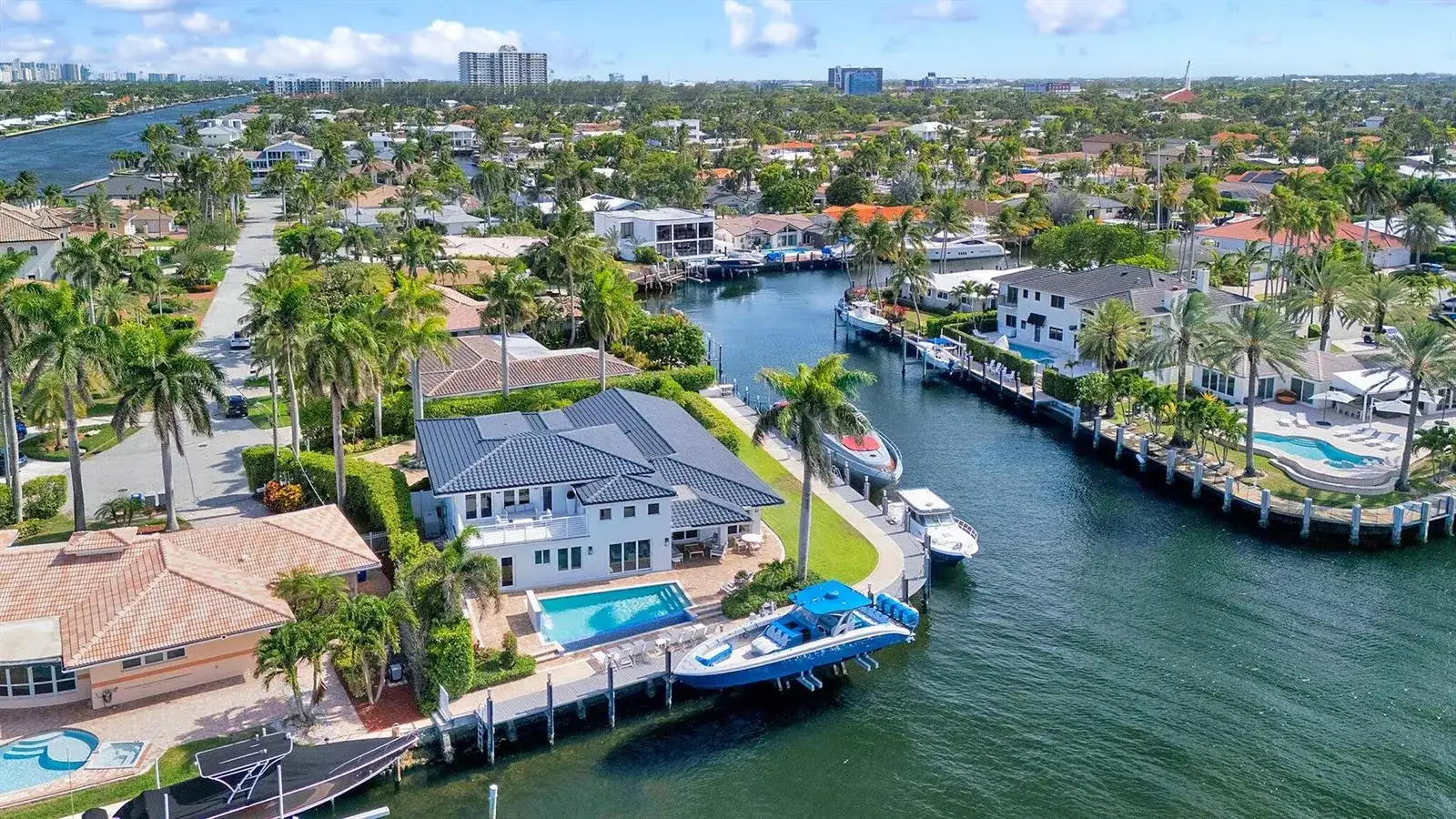 2593 SE 9th Street, Pompano Beach FL 33062 photo 3