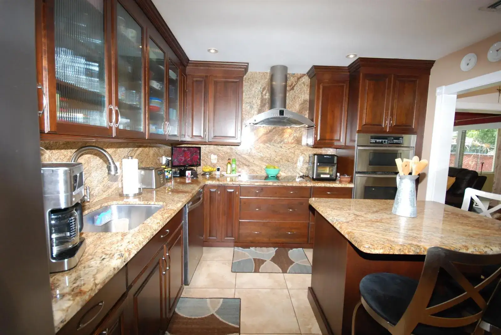 7151 SW 5th Court, Pembroke Pines FL 33023 photo 3