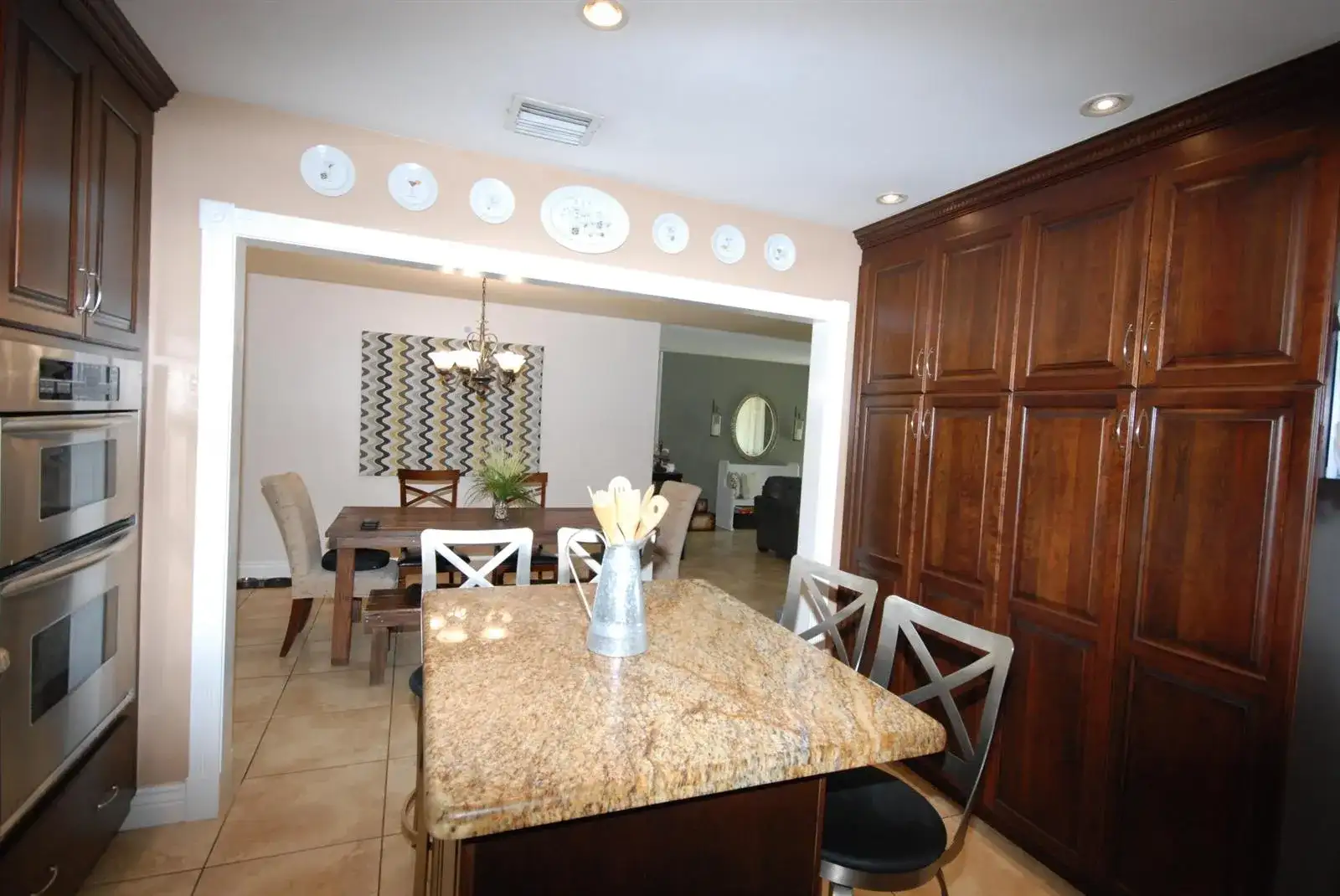 7151 SW 5th Court, Pembroke Pines FL 33023 photo 4