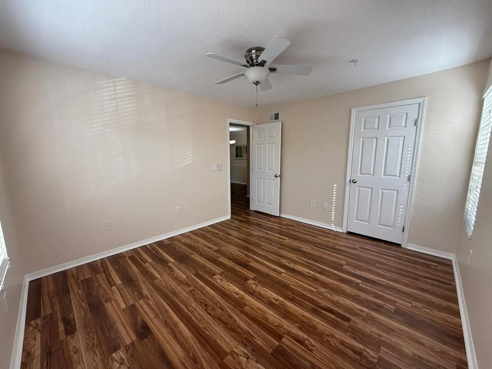 1979 Summer Club Drive # 213, FL 32765 photo 5